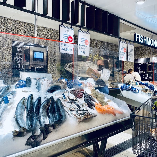 Dunnes Stores Cornelscourt Shopping Centre, Foxrock