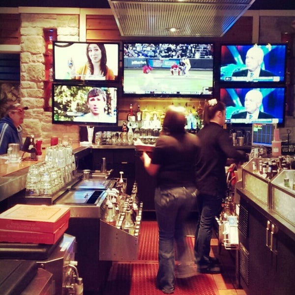 รูปภาพถ่ายที่ Chili&#39;s Grill &amp; Bar โดย trellmatic เมื่อ 3/2/2013