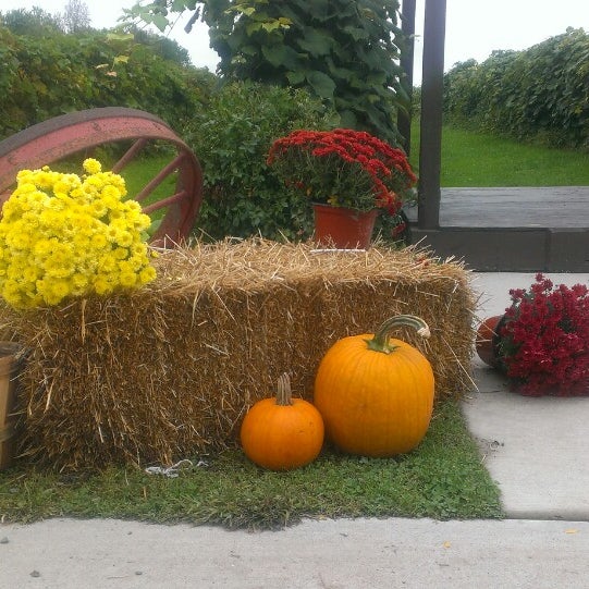 Photo taken at Becker Farms by Jack D. on 10/5/2013