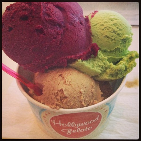 Hollywood Gelato Davisville Toronto, ON