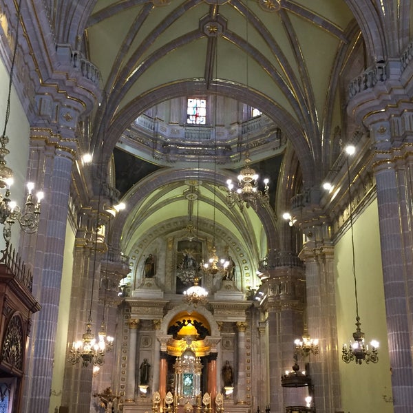 Photo taken at Basílica de la Virgen de San Juan de los Lagos by L H. on 3/9/2019