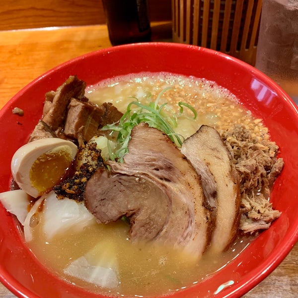 Photo taken at Totto Ramen by Paulo F. on 9/10/2019