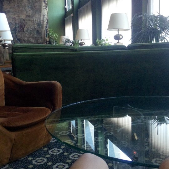 Das Foto wurde bei Hotel Florida Norte von Özge am 8/1/2014 aufgenommen