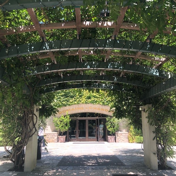 Photo taken at Domaine Chandon by Victoria A. on 8/6/2019