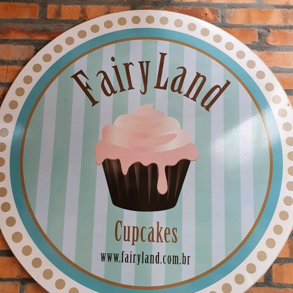 1/3/2020 tarihinde Vanessa L.ziyaretçi tarafından FairyLand Cupcakes'de çekilen fotoğraf