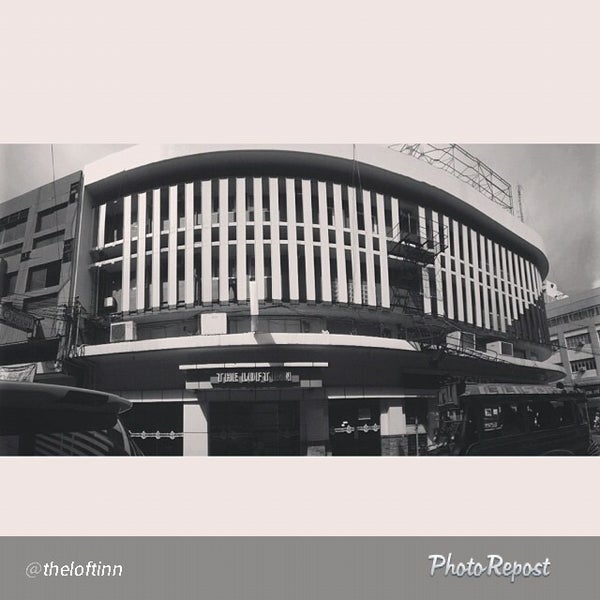 1/3/2014 tarihinde Nikkah S.ziyaretçi tarafından The Loft Inn'de çekilen fotoğraf