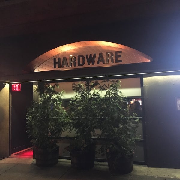 9/25/2017にManuel B.がHardware Barで撮った写真