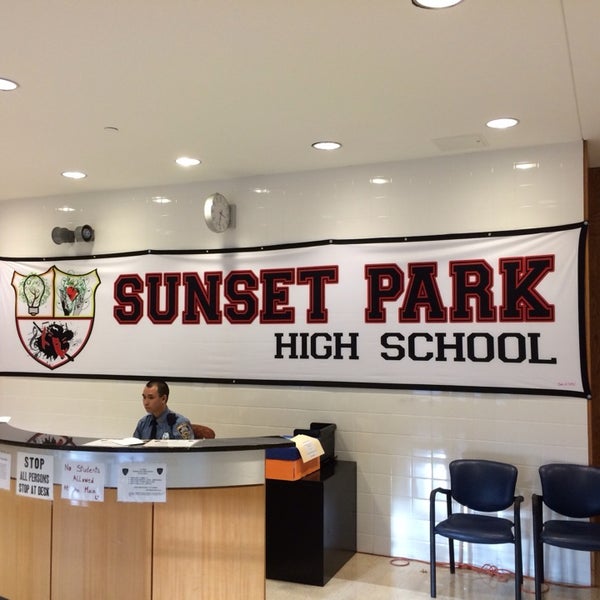 sunset-park-high-school-colegio-secundario-en-greenwood-heights