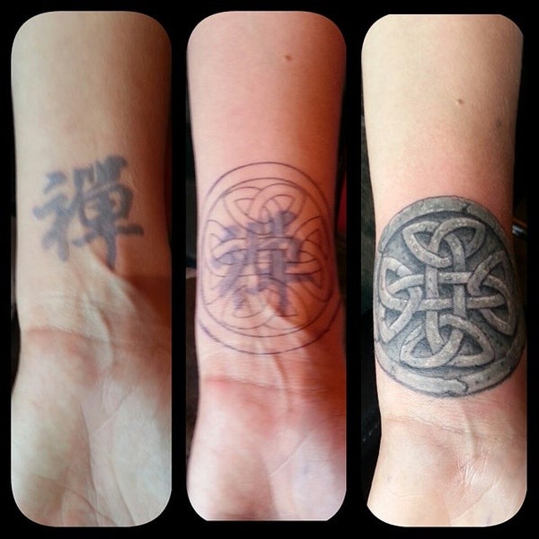 7/14/2014에 Misha N.님이 Zulu Tattoo에서 찍은 사진
