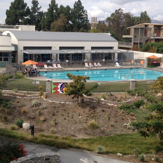 Photos At Pitzer College The Claremont Colleges 3 Tips - 