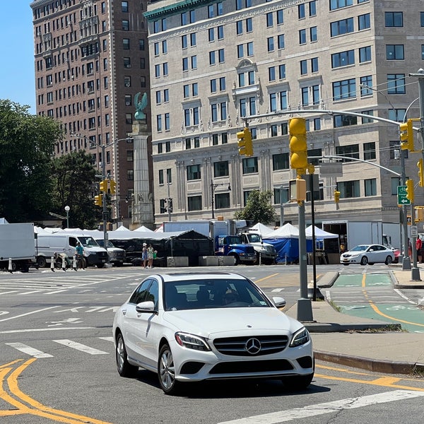 Photo taken at Grand Army Plaza Greenmarket by Sage on 7/23/2022
