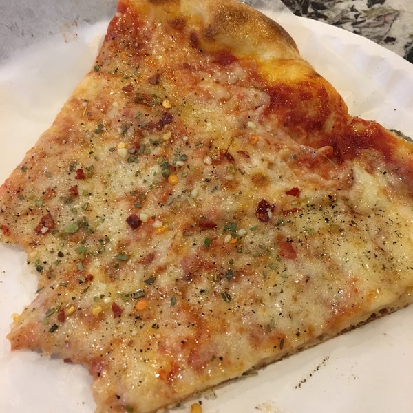 11/29/2016にSageがMy Little Pizzeriaで撮った写真