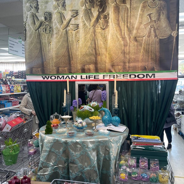 Q Market & Produce Van Nuys, CA