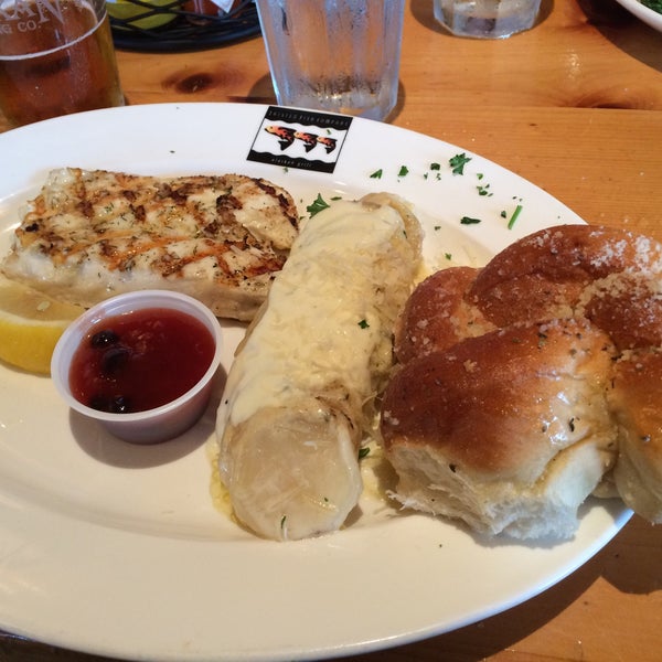 Photo taken at Twisted Fish Company Alaskan Grill by Jimmy M. on 7/18/2015
