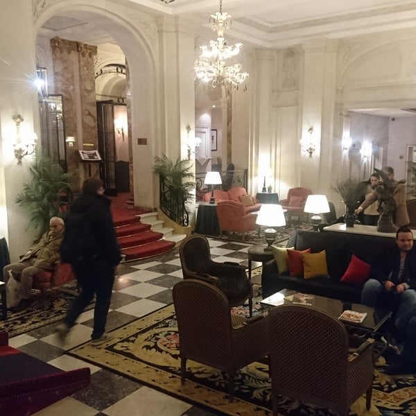 Photo taken at Hotel Le Plaza Brussels by Linda on 3/8/2018