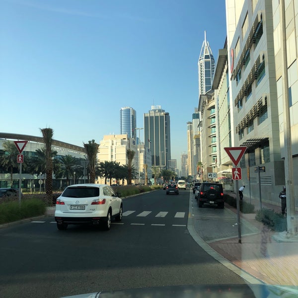 Photo taken at Dubai Internet City by Abdullah on 2/12/2018
