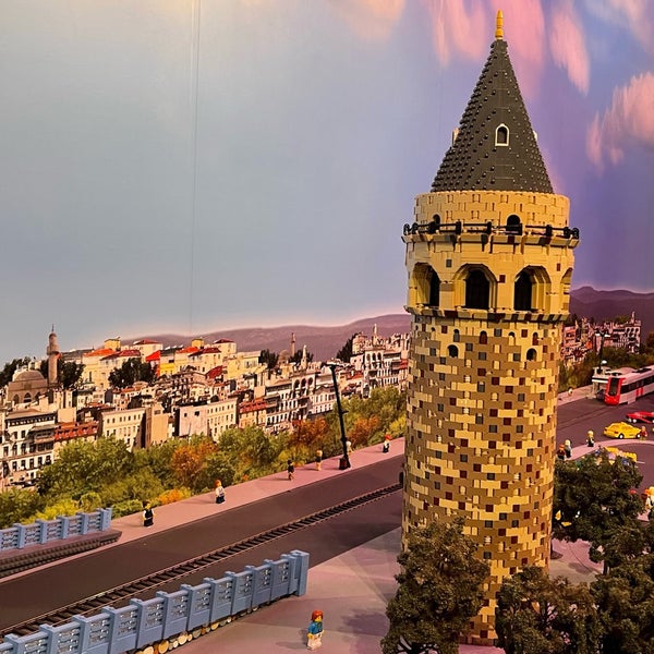 Foto tirada no(a) LEGOLAND® Discovery Centre İstanbul por Abdullah em 4/3/2022