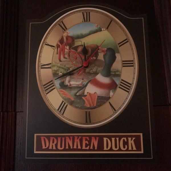 Foto diambil di Drunken Duck Pub oleh Deserialization pada 5/14/2017