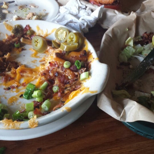 Photo taken at Snuffers by Korey F. on 6/7/2014