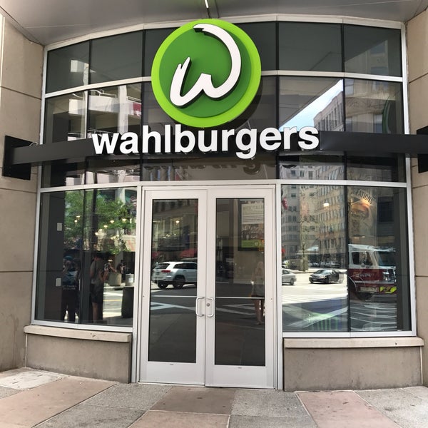 Photo taken at Wahlburgers by Victoria B. on 6/12/2017