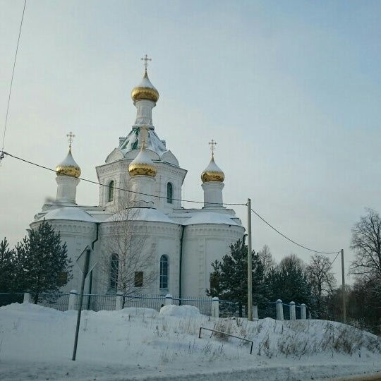 Храм Троицы Живоначальной на улице Дмитриевского