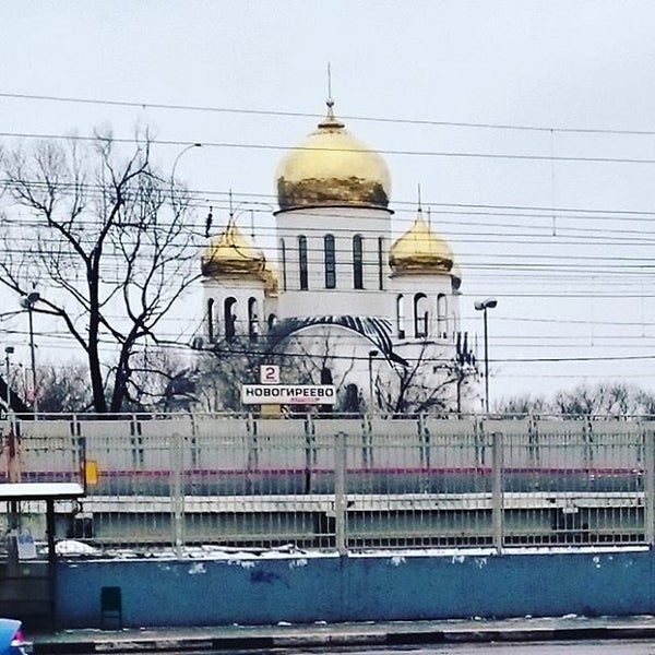 Храм в новогиреево
