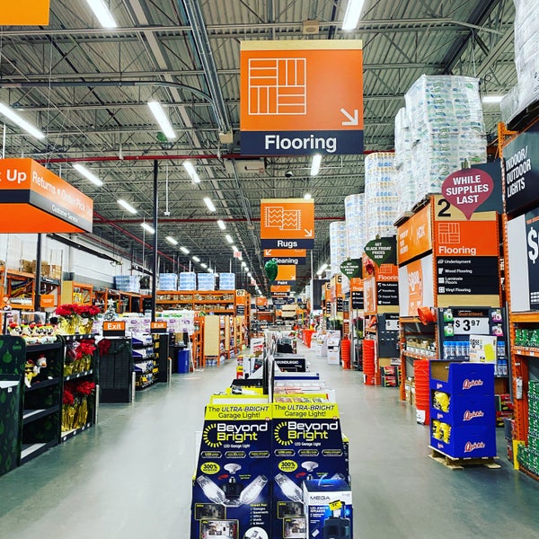 The Home Depot Flushing、NY