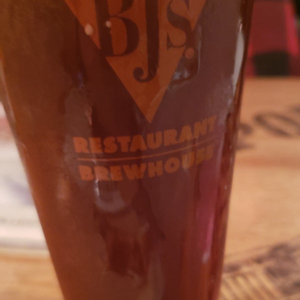 Photo taken at BJ&#39;s Restaurant &amp; Brewhouse by Duane on 12/16/2019