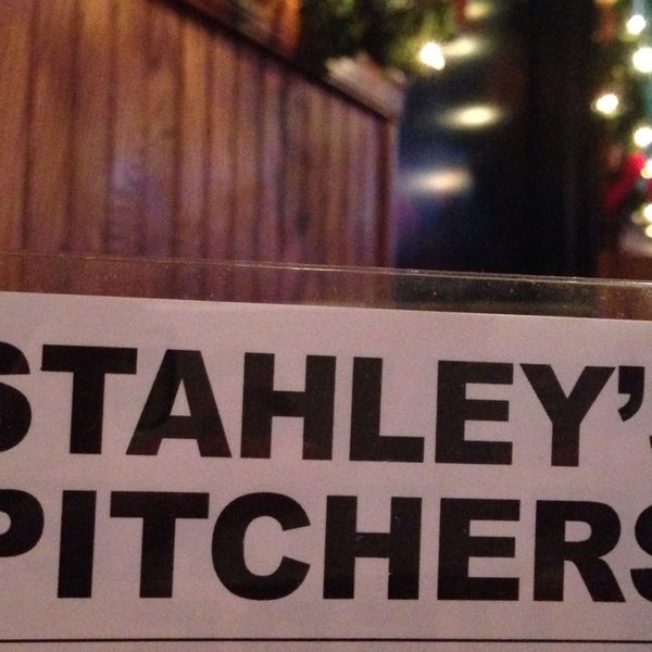 Photo taken at Stahley&#39;s Bar &amp; Restaurant by Wilson on 12/1/2013