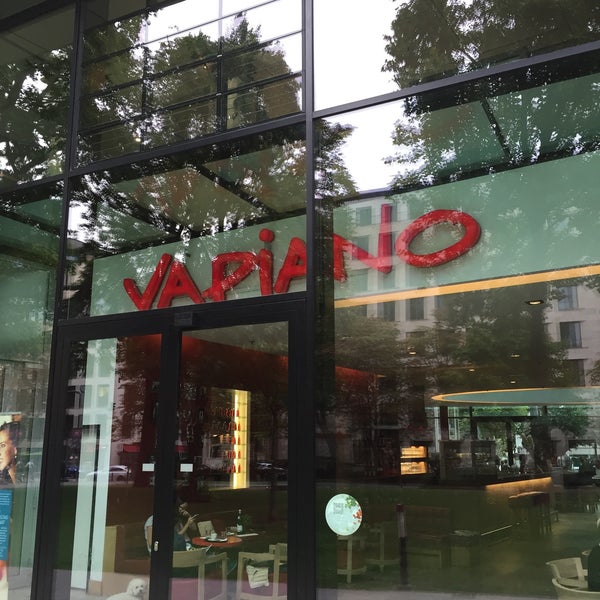 Photo taken at Vapiano by Christian Alexander G. on 8/17/2015