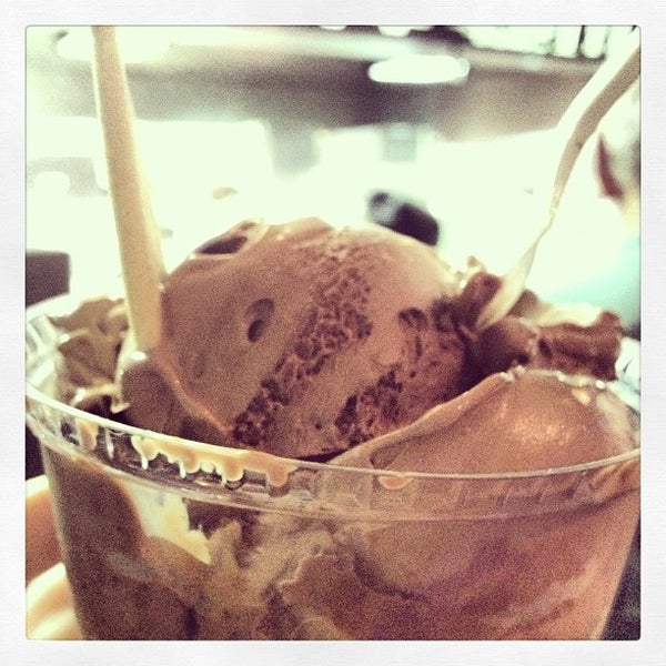 Kopp's Frozen Custard Ice Cream Shops in Glendale