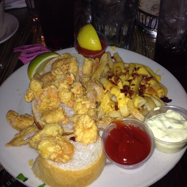Foto scattata a Star Steak &amp; Lobster House da Shantrice C. il 7/4/2014