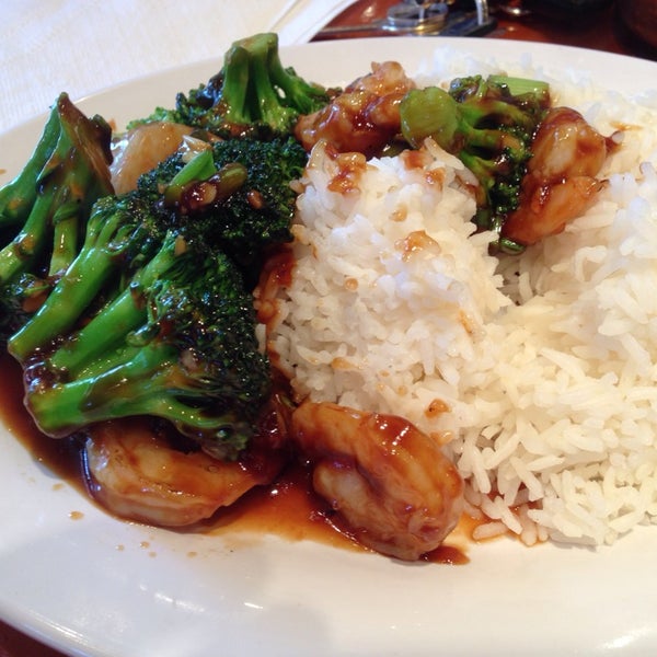 Photo taken at Pei Wei by Manfred N. on 4/13/2014