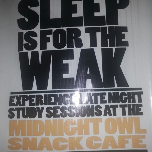 3/9/2013에 Vincent L.님이 The Midnight Owl Snack &amp; Study Cafe에서 찍은 사진