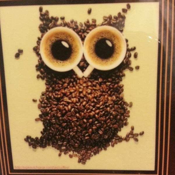 3/10/2013 tarihinde Vincent L.ziyaretçi tarafından The Midnight Owl Snack &amp; Study Cafe'de çekilen fotoğraf