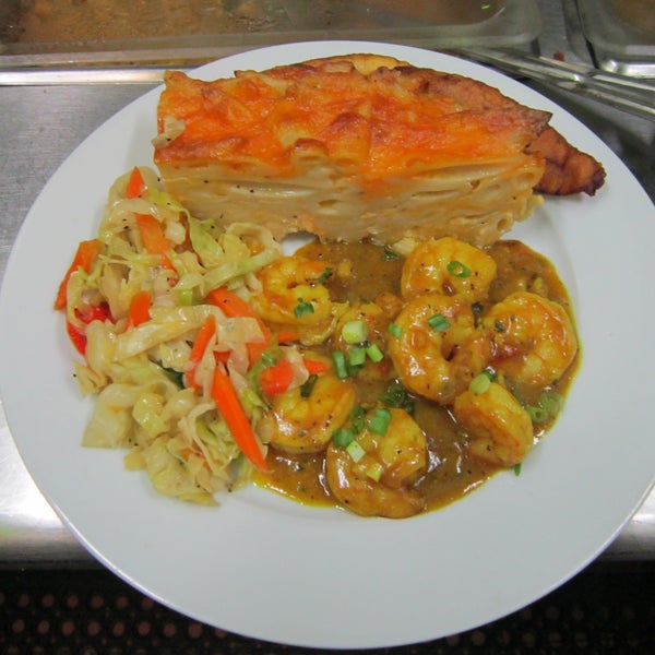 Das Foto wurde bei Janelle&#39;s Caribbean American Cuisine &amp; Bar von Janelle&#39;s Caribbean American Cuisine &amp; Bar am 8/28/2014 aufgenommen