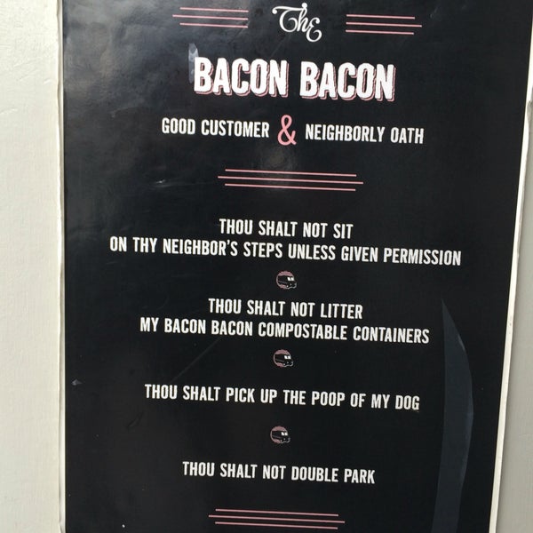 Снимок сделан в Bacon Bacon пользователем Kenley G. 10/15/2016