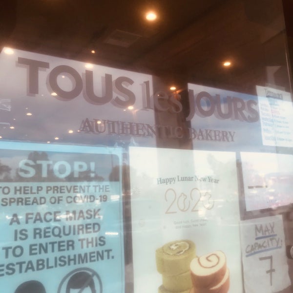 Photo taken at Tous les Jours by Kenley G. on 10/9/2020