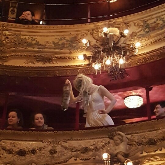 Foto diambil di Théâtre du Palais-Royal oleh Karim H. pada 4/18/2016