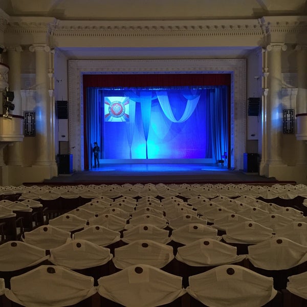 театр железногорск красноярский край. дом культуры город железногорск красноярский край. дом культуры железногорск красноярский. дом культуры железногорск красноярский край. архитектура железногорска красноярского края.