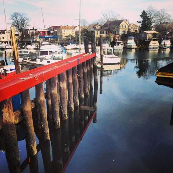 Photos at Jordan's Lobster Dock Sheepshead Bay 3165 Harkness Ave