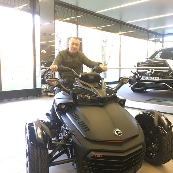 Photos At Mercedes Benz Niederlassung Rhein Ruhr Johannes Mechmann Strasse 2 4