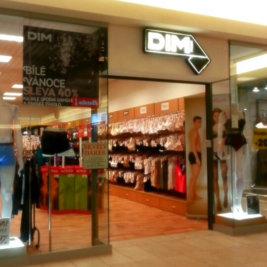 annapolis mall vans store