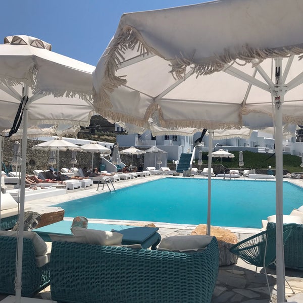 Foto tirada no(a) Mykonos Bay Hotel por Magda A. em 6/14/2022