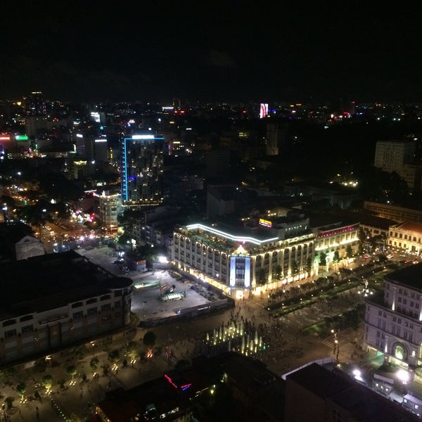 รูปภาพถ่ายที่ Level23 Sheraton Saigon - Nightspot &amp; Wine Bar โดย Andriy S. เมื่อ 9/13/2015