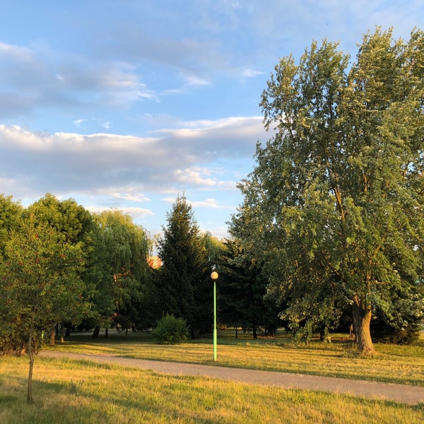 Парк мира брест