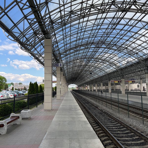Foto scattata a Станция Брест-Центральный / Brest Railway Station da Peter S. il 5/13/2023