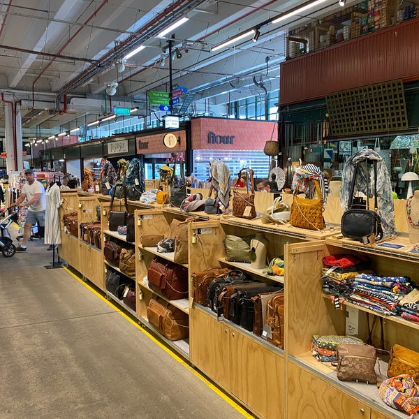 รูปภาพถ่ายที่ South Melbourne Market โดย c.s. เมื่อ 10/2/2022