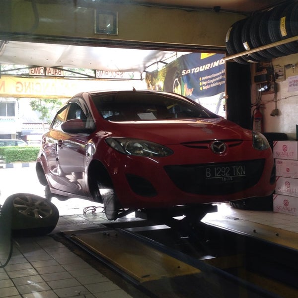 Kian Mandiri Motor Kelapa Gading Jakarta, Jakarta