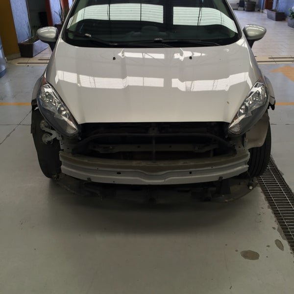 Ford Jalbra Collision Center San Pedro Cholula, Puebla